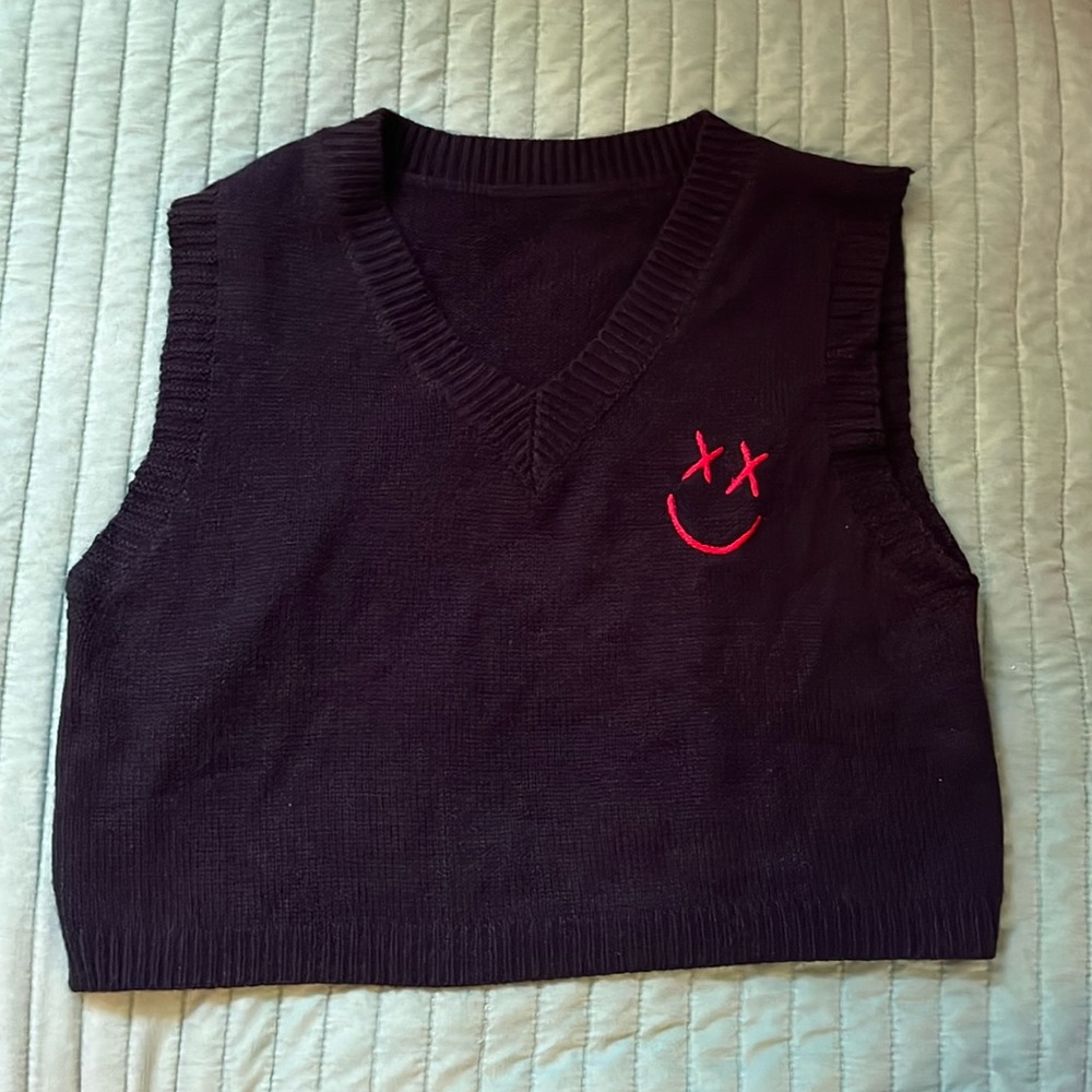 Louis Tomlinson Smiley Sweater Vest